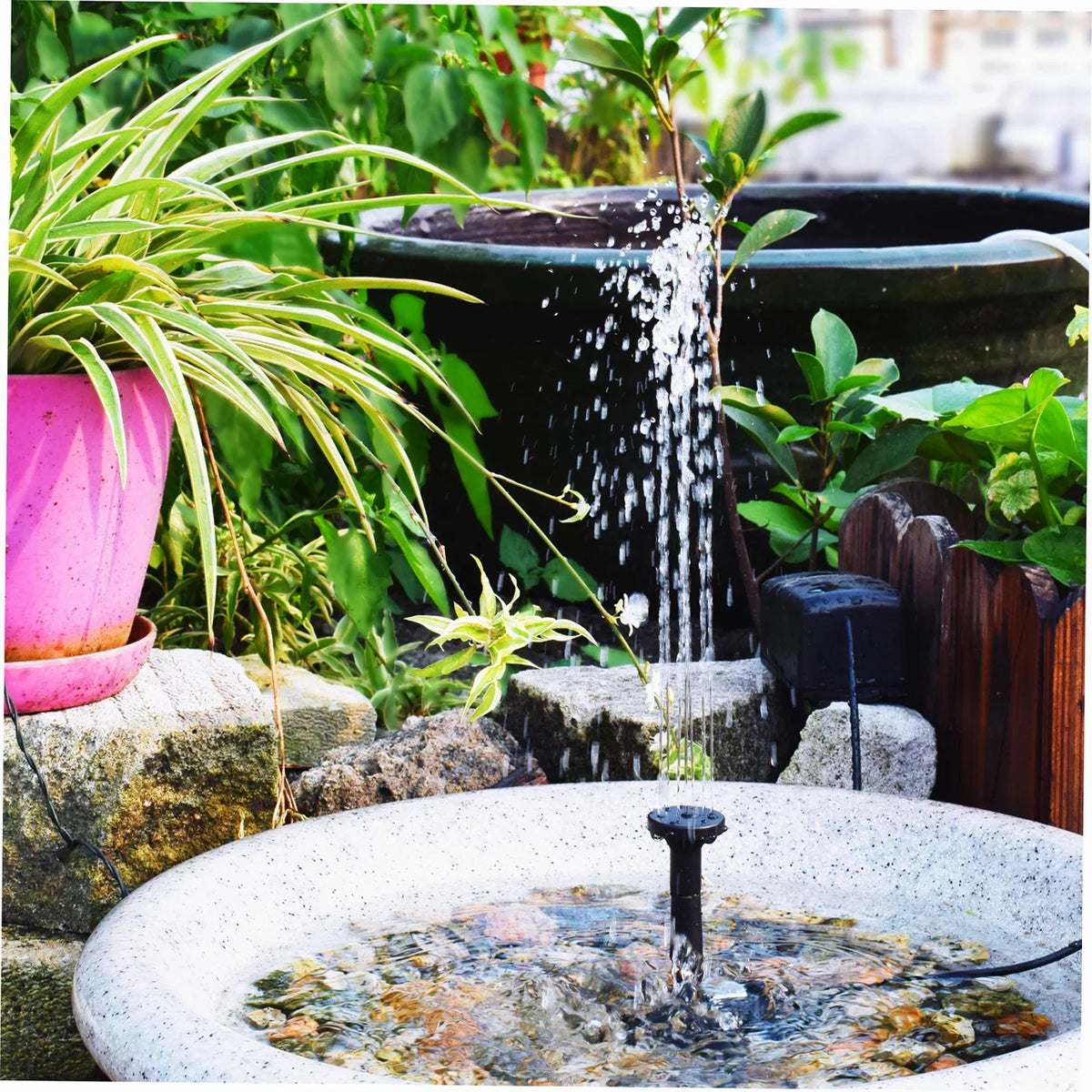 10V/8W Solar Powered Fountain Pump moisture Pump with Adjustable Solar Panel DIY Birdbath Fountain Pump Outdoor liquid Fountain Panel Kit for Fish Tank Small Pond Garden Patio Lawn Pool